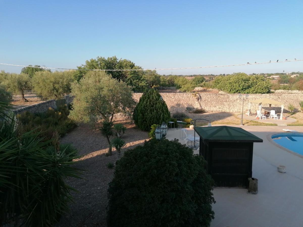 Agriturismo Baglio Calanchi Модика Екстериор снимка